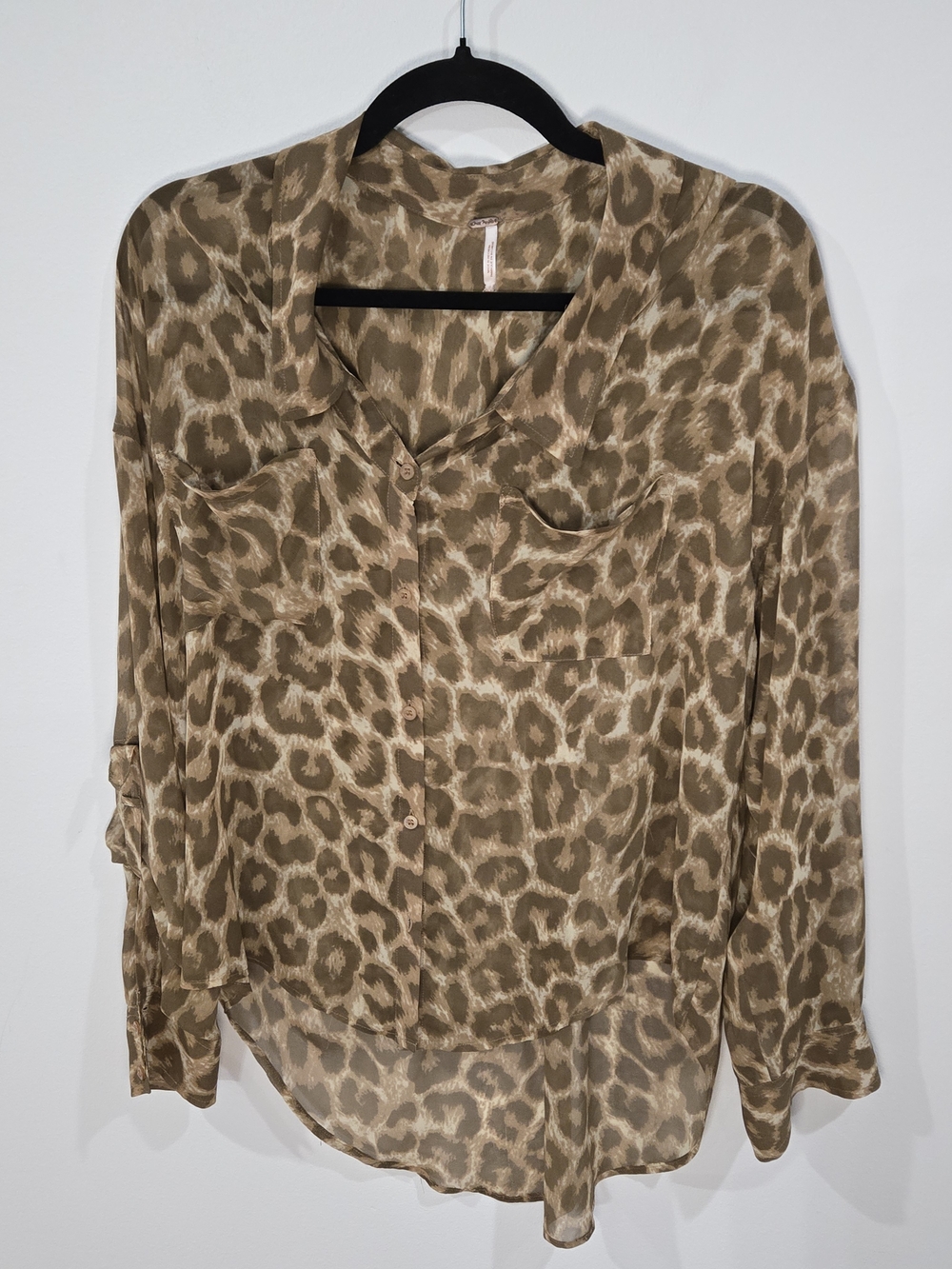 Free People Sz Med Sheer Leopard Print Button Down Hi-Lo Blouse